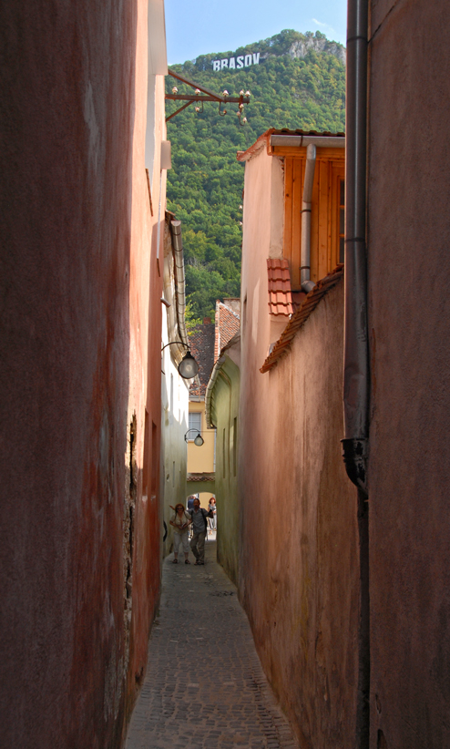 Brasov - uliczka Sznurowa